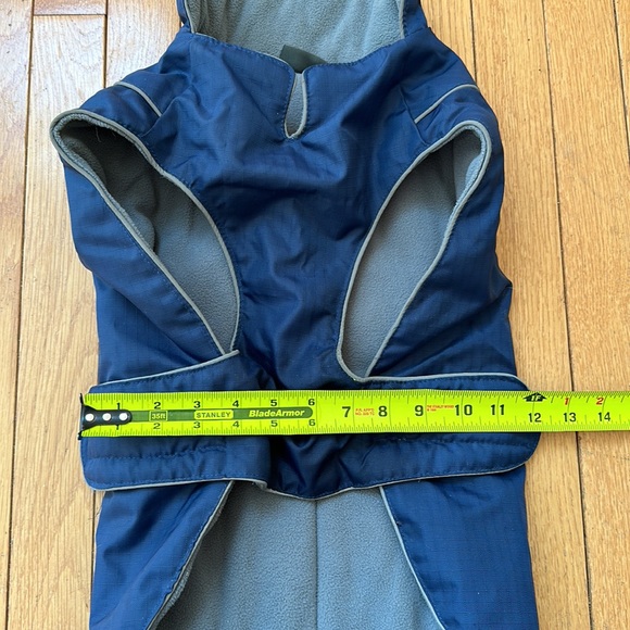 Eddie Bauer fleece lined waterproof jacket - Picture 3 of 11